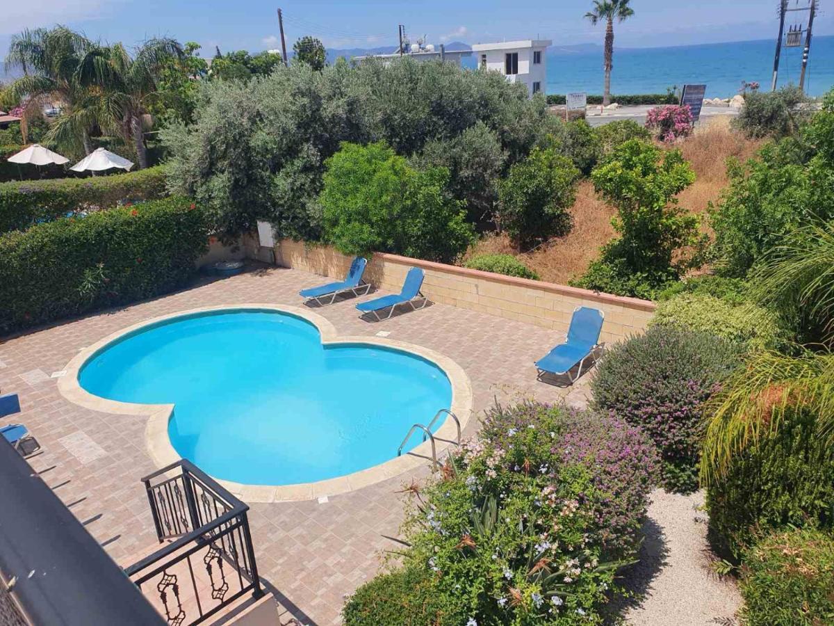 Argaka Beachfront Villa Paphos Exteriör bild